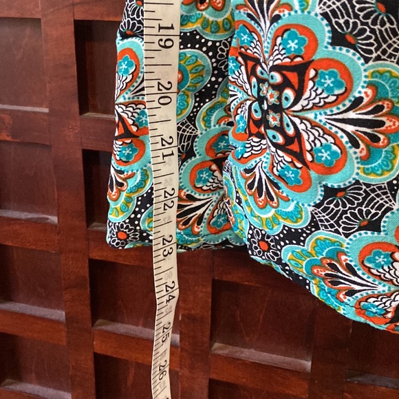 MSBasic Multi-colored tunic - Picture 3 of 4